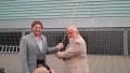 Dennis van der Geest in rij van Haarlemse Helden
