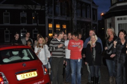 Naambord bij Opmeer PR & Communicatie onthuld